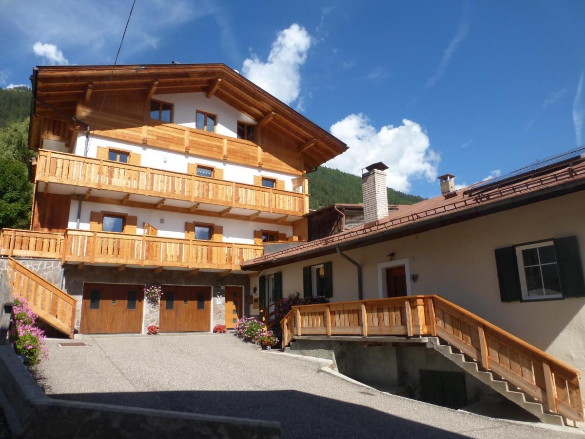 Casa Dorich Pozza di Fassa Exterior foto